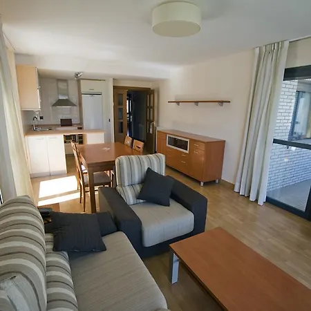 Turisticos Vicotel Apartment *
